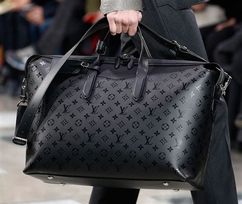 louis vuitton men's tote bag|louis vuitton men's hand bags.